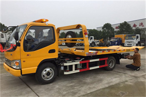 建设镇哪里有拖车服务