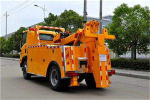 建设镇高速路拖车费